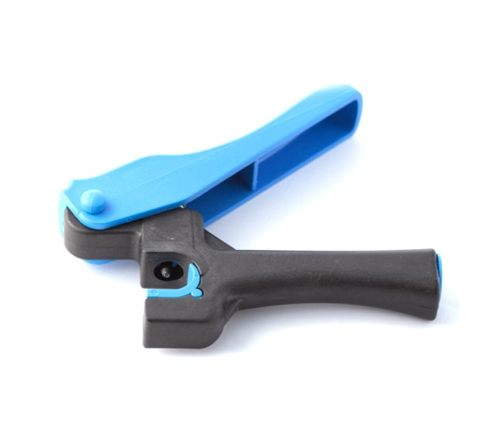 Mechanical Hole Punch 3 mm Presto-PS (SP-250) for Drip Tubing 16–20 mm